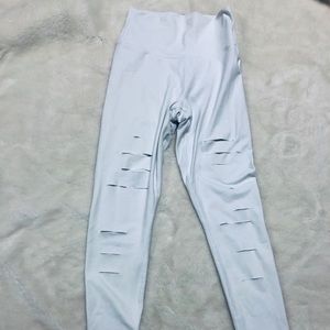 ALO High-Waist Ripped Warrior Legging in White
